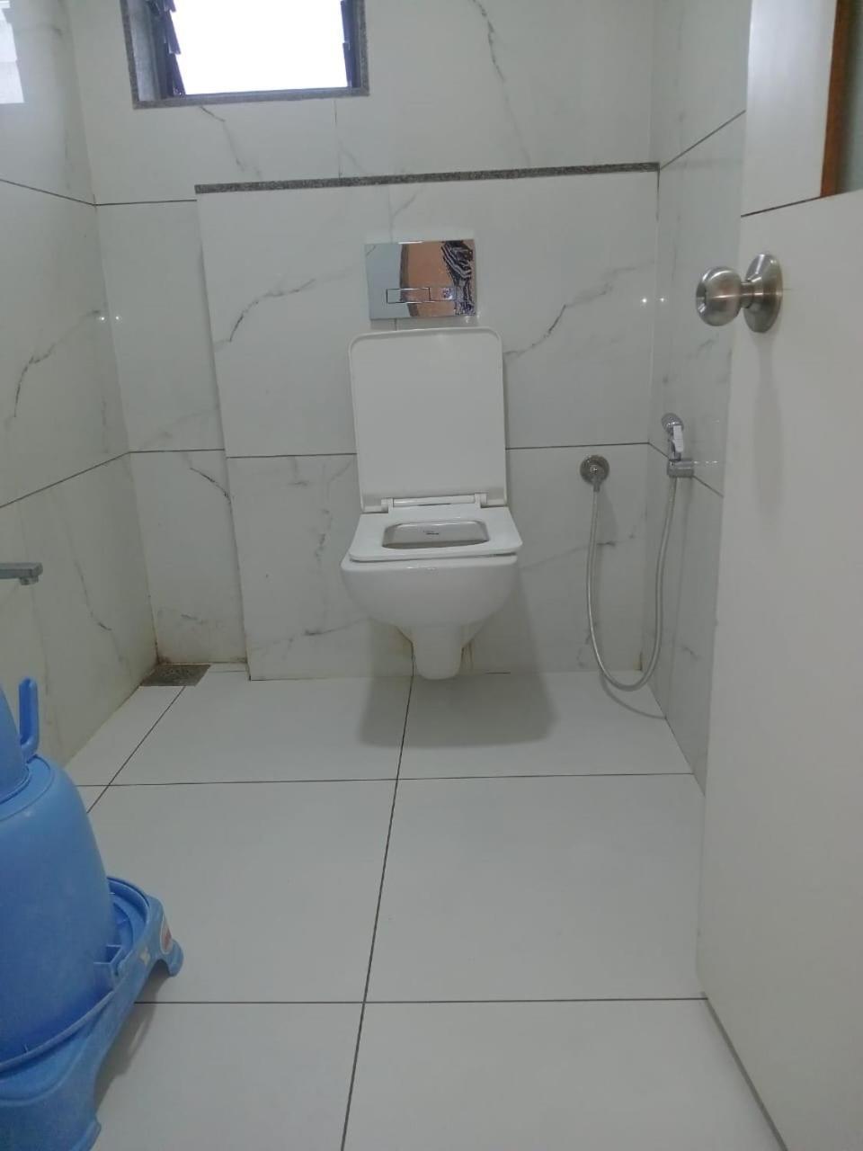 Hotel Crossview Palanpur Екстер'єр фото